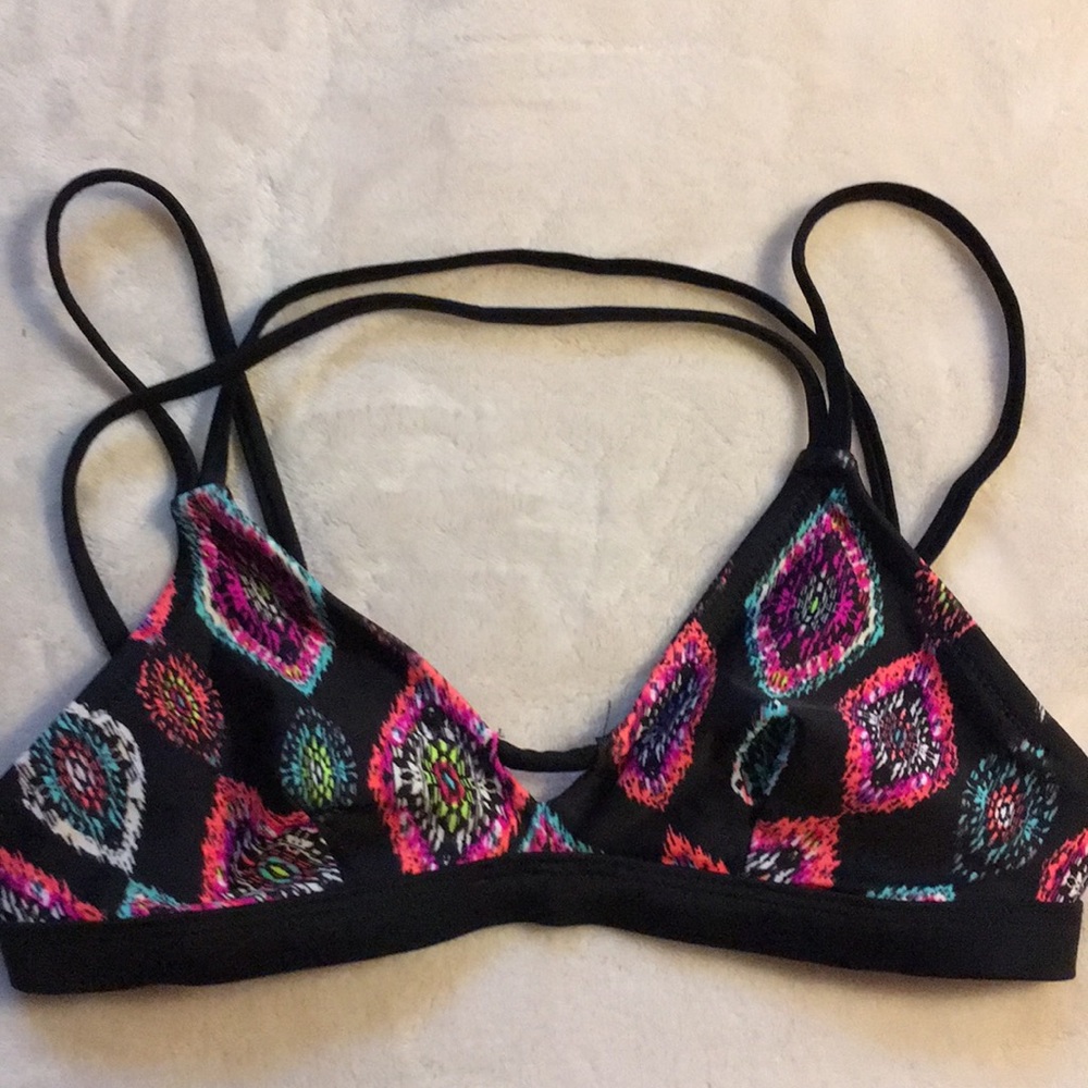Xhilaration juniors bikini swimsuit top